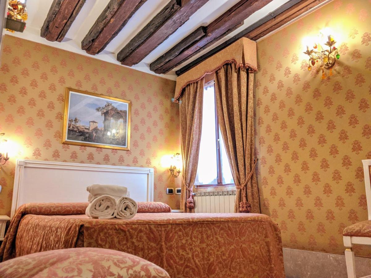 Ca' San Vio 3* Venedig