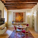 Sant\'Angelo - Fenice Apartments In Venice