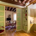 Sant\'Angelo - Fenice Apartments In Venice