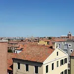 Romantic Loft In Venezia