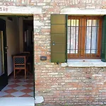 Garden Houses