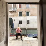 Italian Experience-Rio San Lorenzo Boutique Apartment
