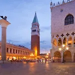 Cosy Apt For 6 Pp Between San Marco And Rialto Bridge