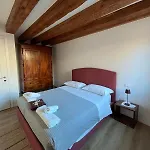 Venexiana Suite