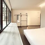 Deeproomvenice