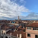 Lalux Venezia