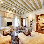 San Severo Glamorous Suite Venice