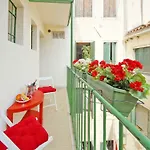 Calle Dei Fabbri Apartment