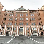 Molino Stucky Apartment Wi-Fi R&R