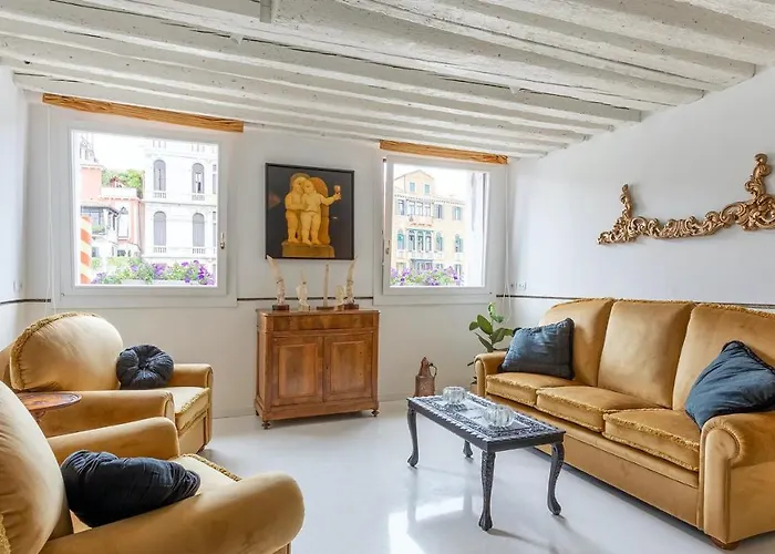 Luxury On The Gran Canal With Wonderful View