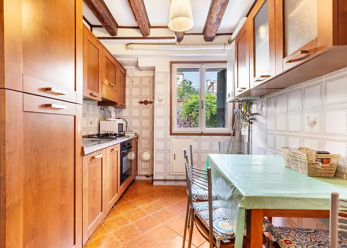 Ae Botti Apartment