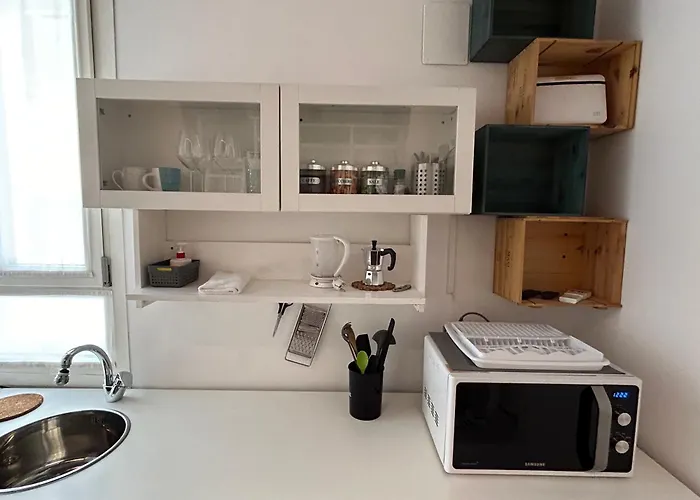 Ca Giardini Apartments in Biennale by Bricola Apartments