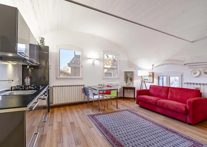 Venice Guggenheim Apartment By Wonderful Italy