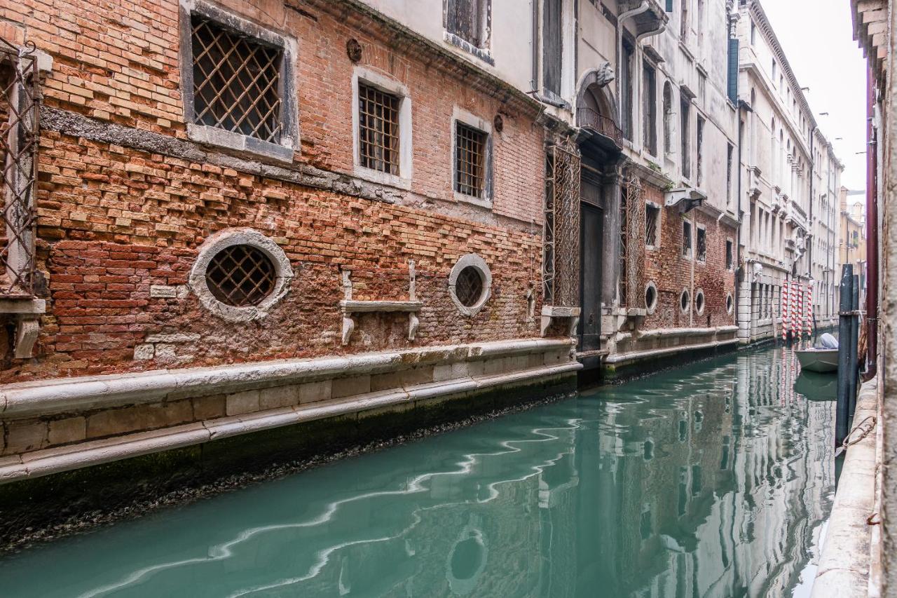 Noble House With @original Venetian Murales Appartamento *
