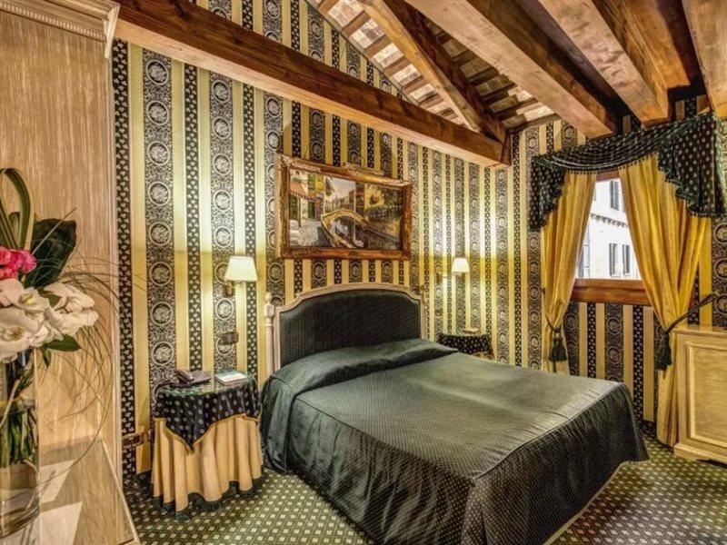 Relais Piazza San Marco 3* Venise