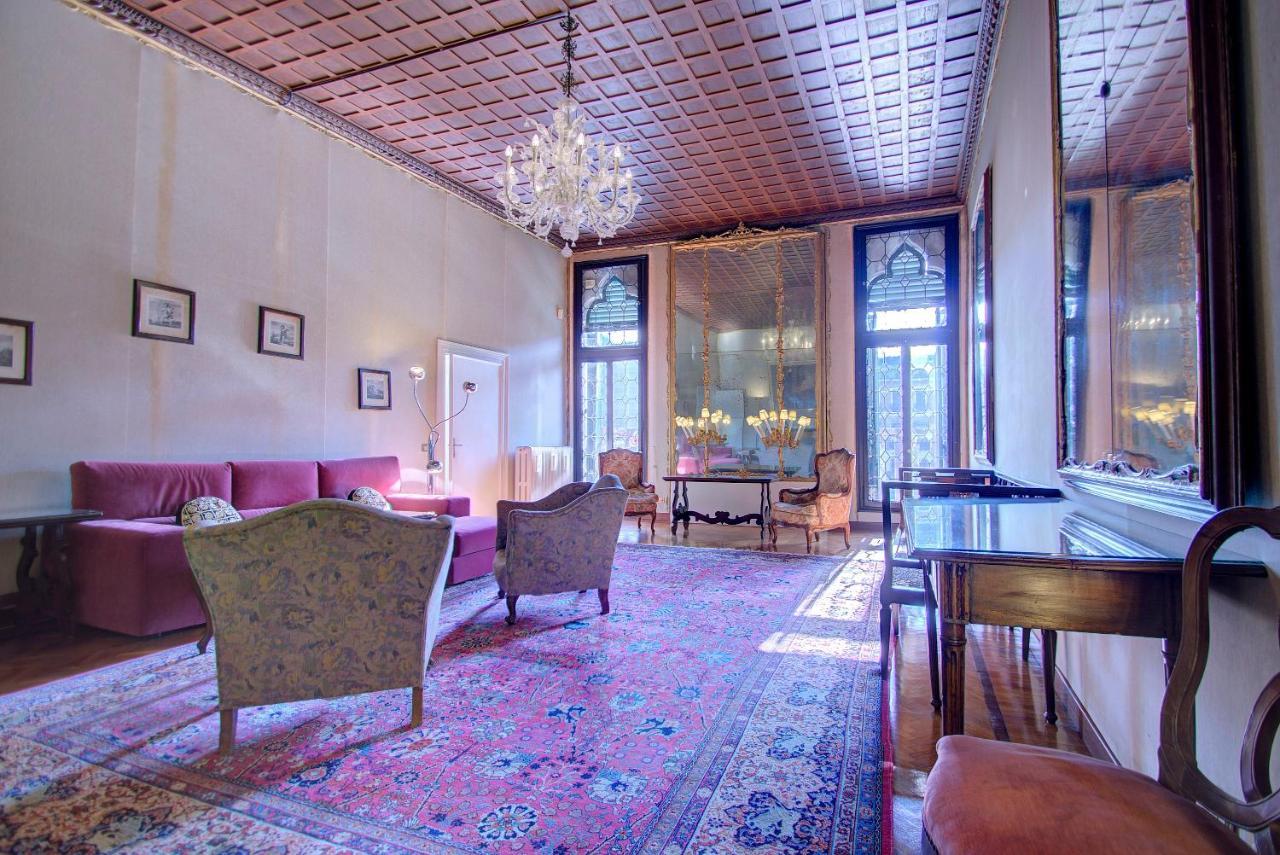 Apartment Raboso Grand 9-Windows Venice