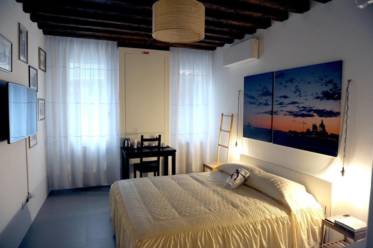 Affittacamere Sottopiano - Comfort In The Center Venezia