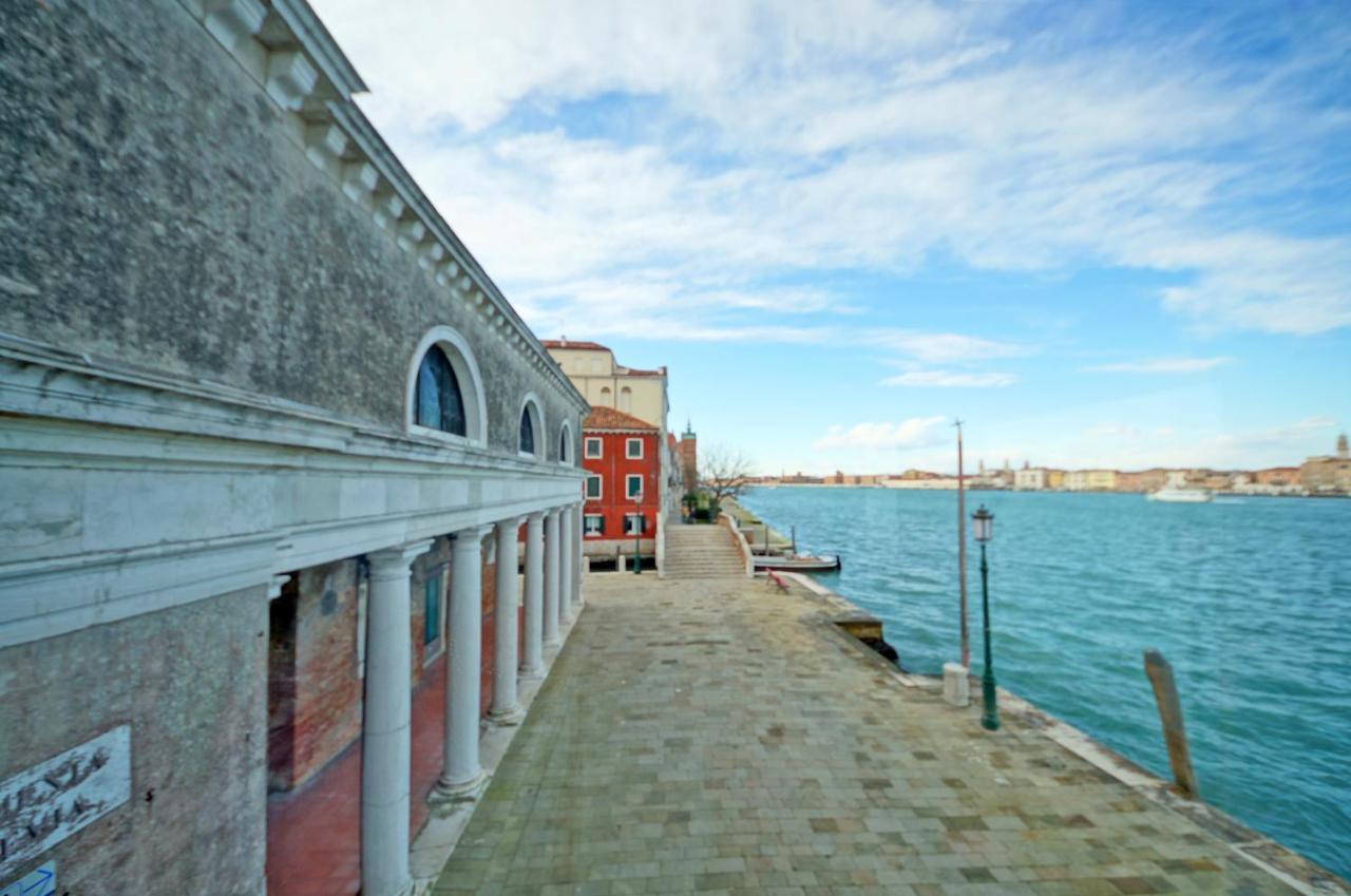 Dolcevita N 453 Canal View Apartment Venice