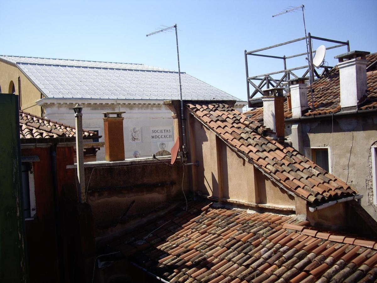 Wellvenice Fenice Apartment Venedig