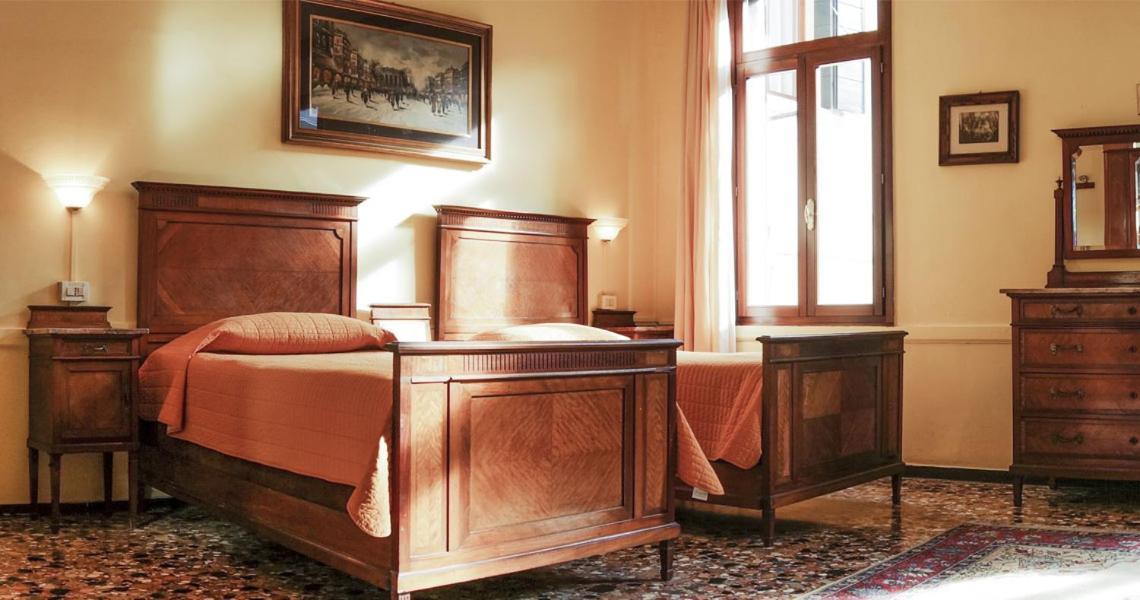 Corte Campana Couette-café
