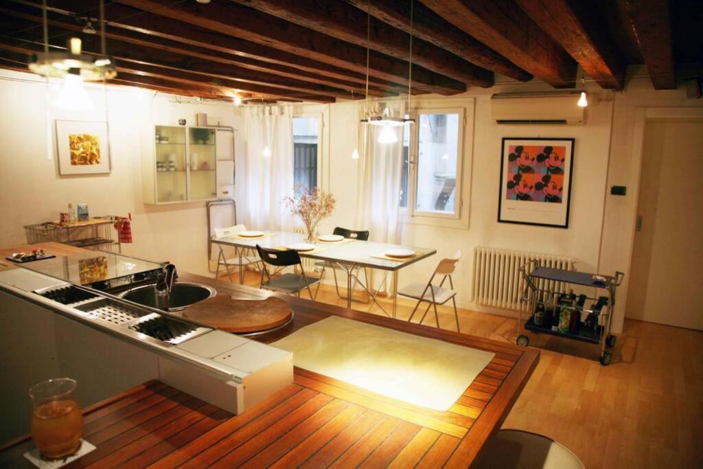 Bellissimo In Palazzo Storico Appartement