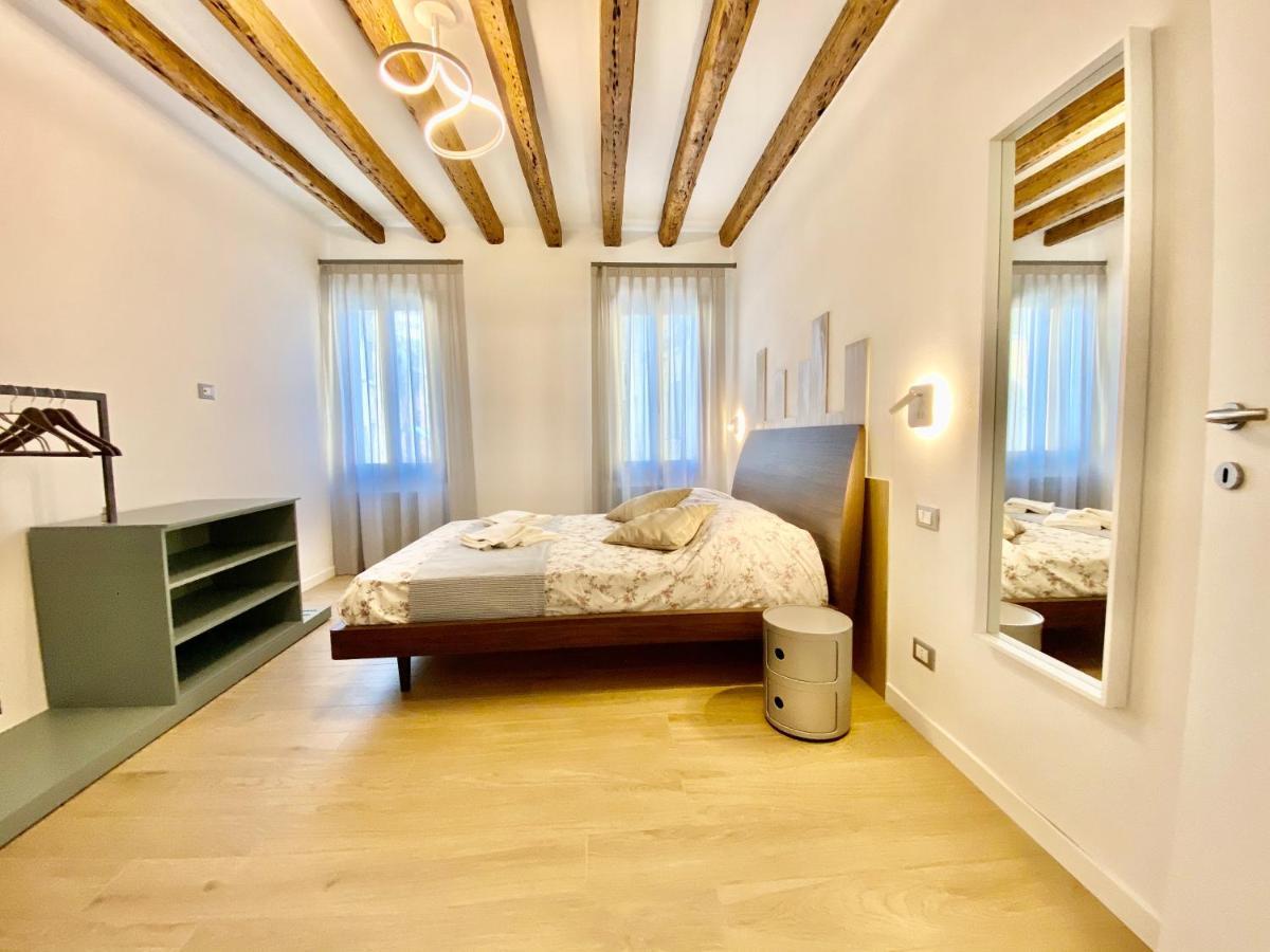 Aparthotel House New Wi Fi Island
