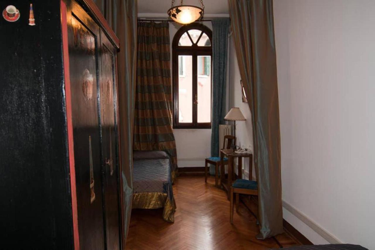 Appartement Charming Large Palazzo In Center For Up To 9 People