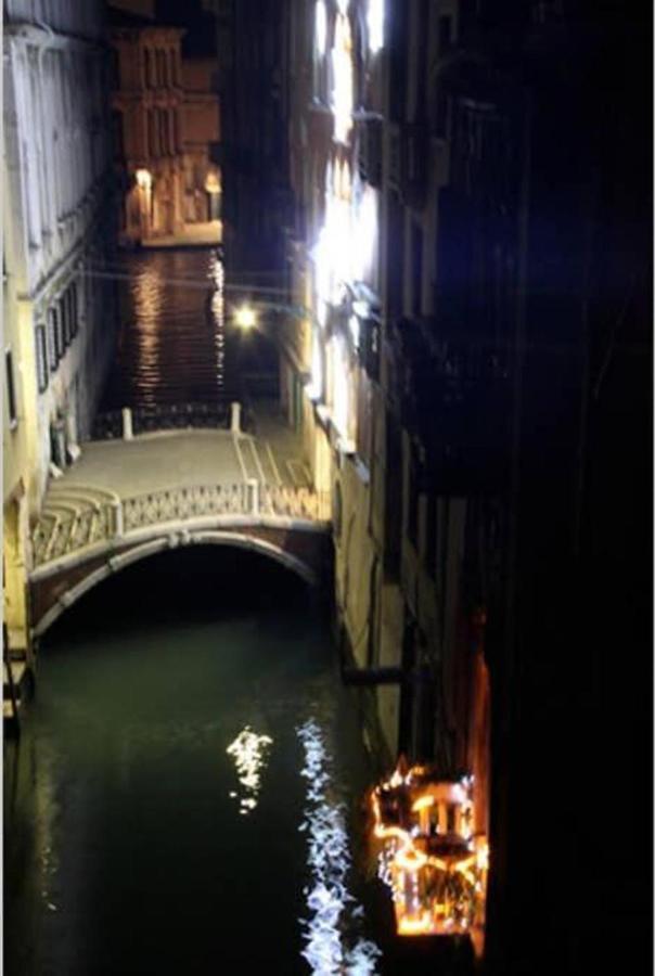 Appartement Charming Large Palazzo In Center For Up To 9 People Venise