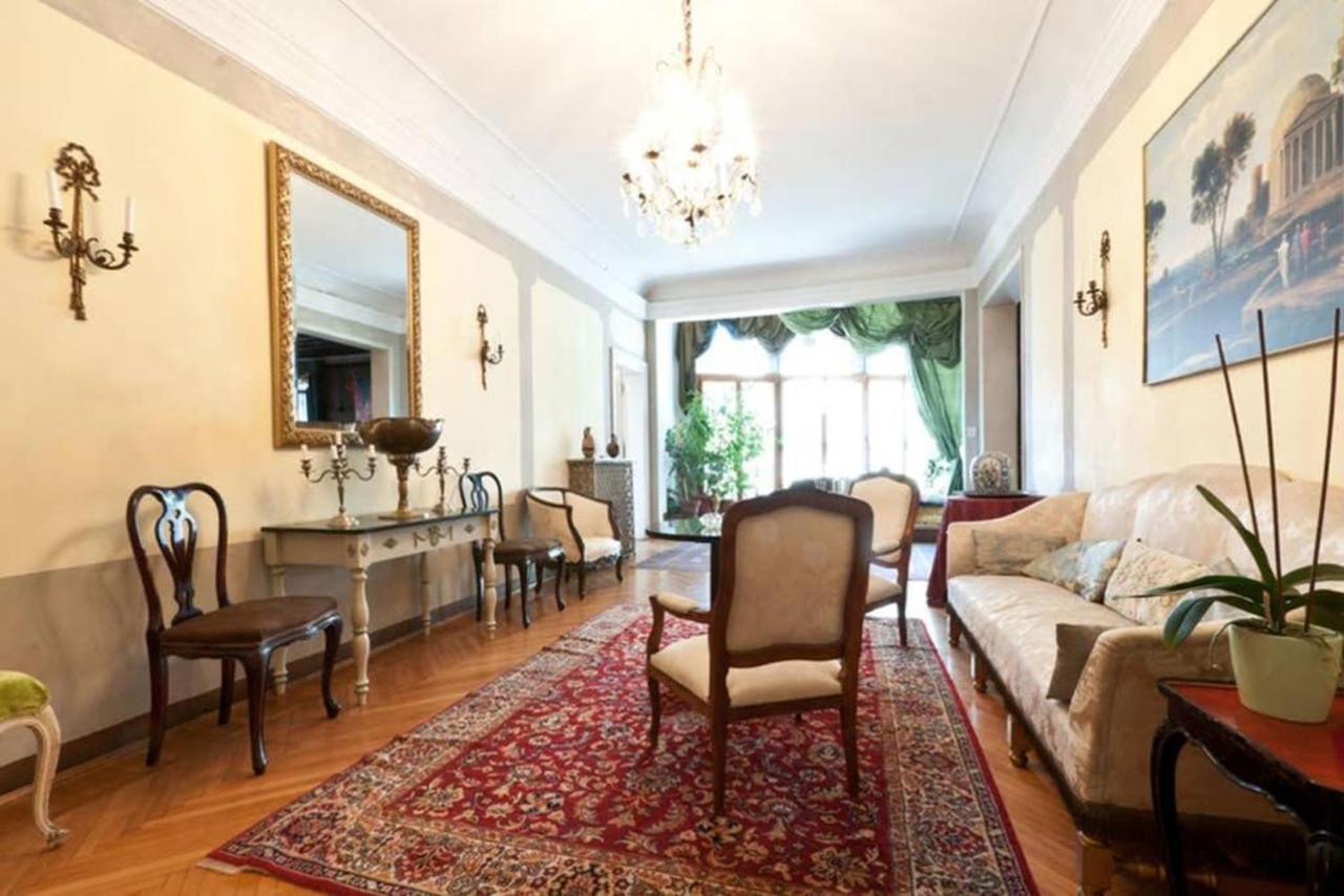 Charming Large Palazzo In Center For Up To 9 People Appartement