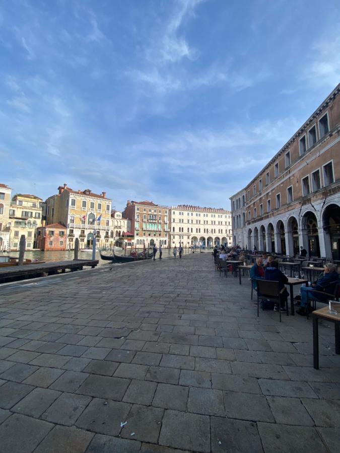 Esclusivo A Rialto Apartment