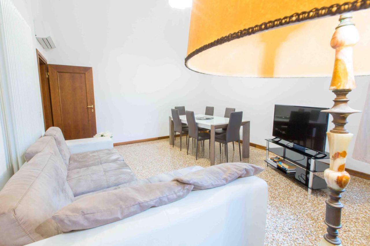 Appartement Ca Cicogna Air Conditioning And Fast Wifi, Location