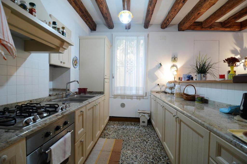 Briati Apartment *