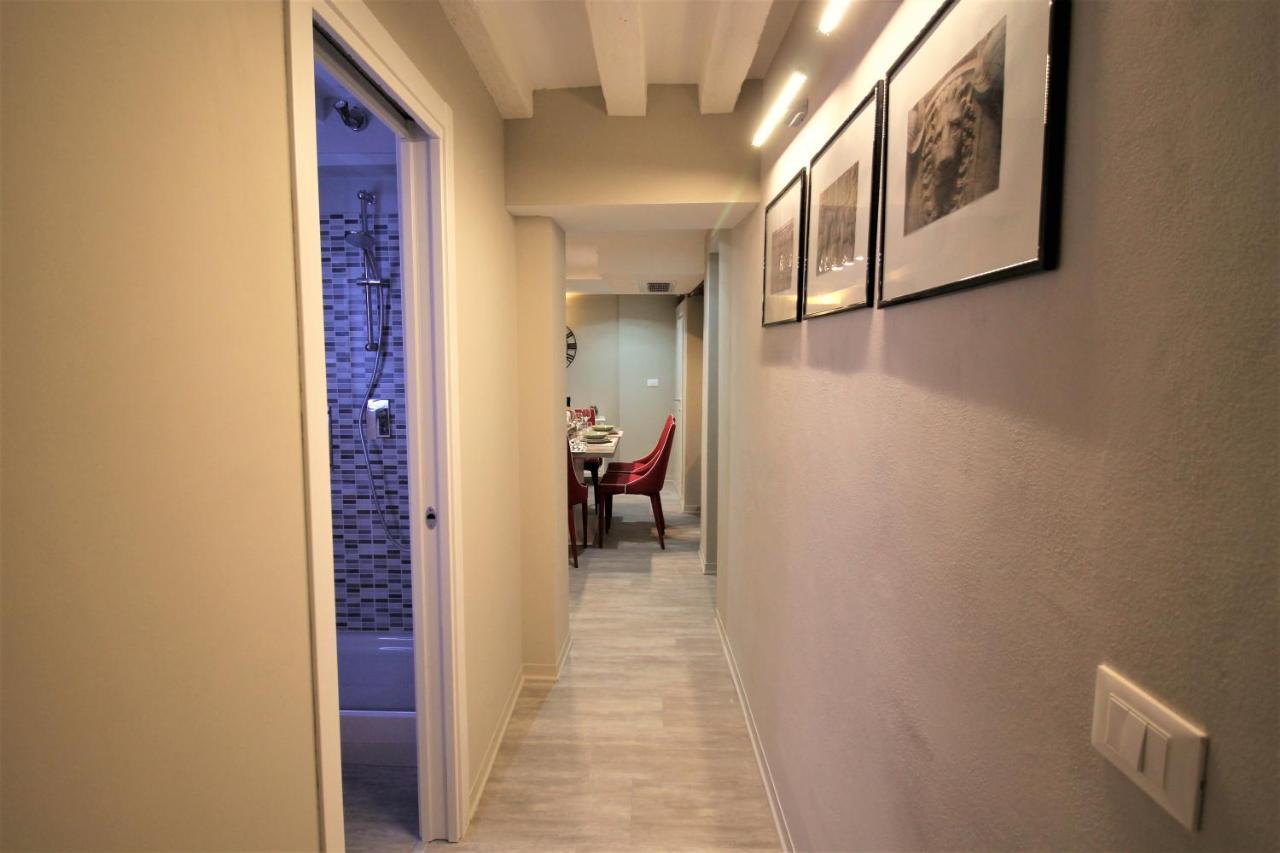 San Marco Fenice 3bdr 2bth * Venice