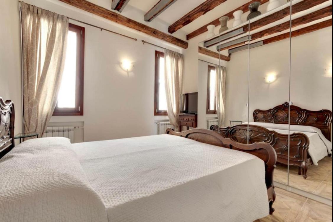 Appartement Traditional With Terrace