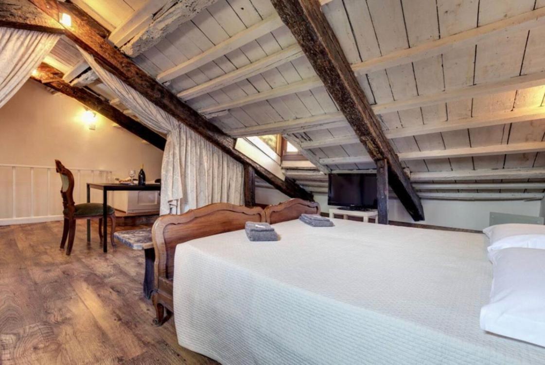 Appartement Traditional With Terrace Venise