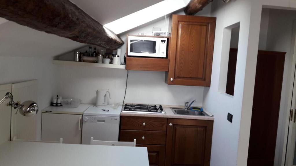 Cozy Attico Dei Furlani Up 4 Persons, Wifi&a/c Appartamento