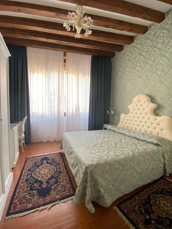 Casa Querini Couette-café 3*