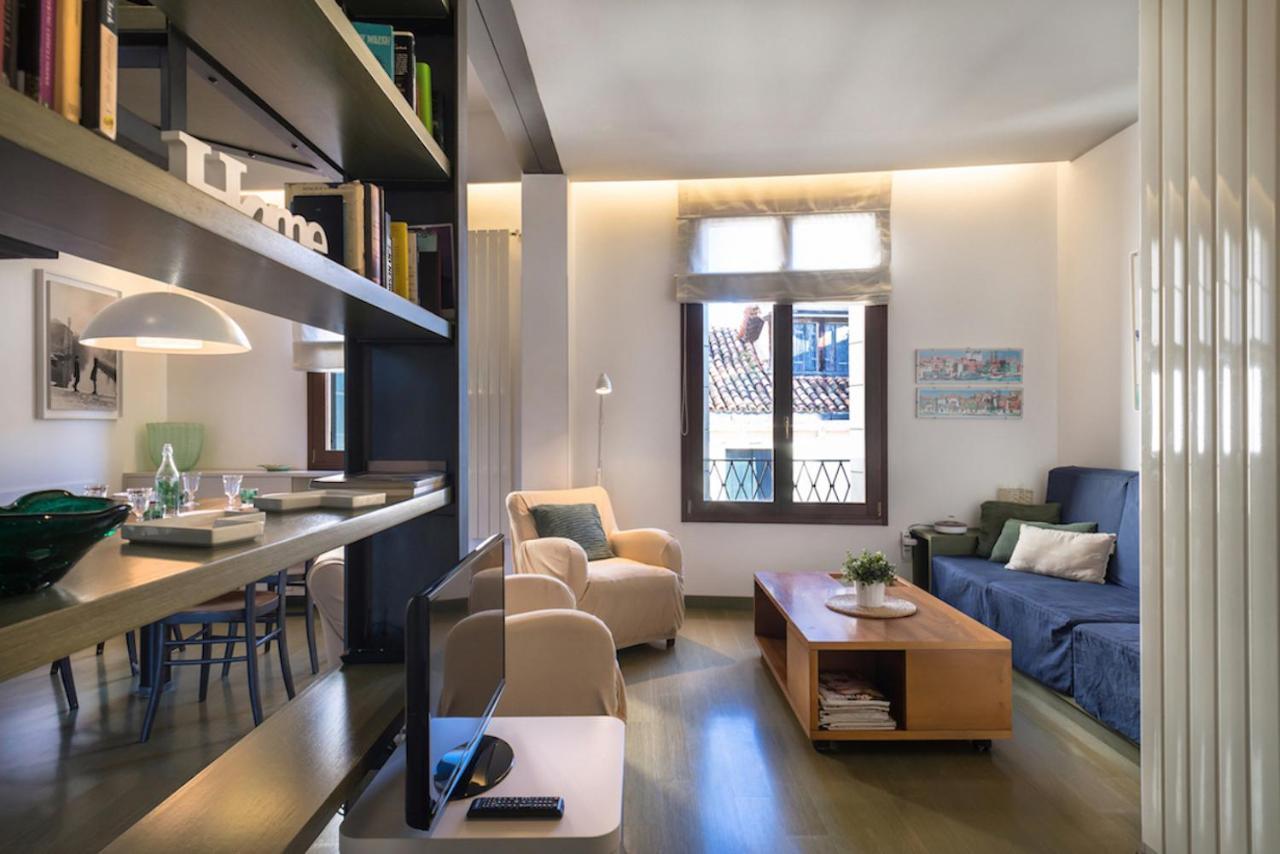 Mansardina - 1 Min From Accademia - Duplex Stylish And Cosy Venezia