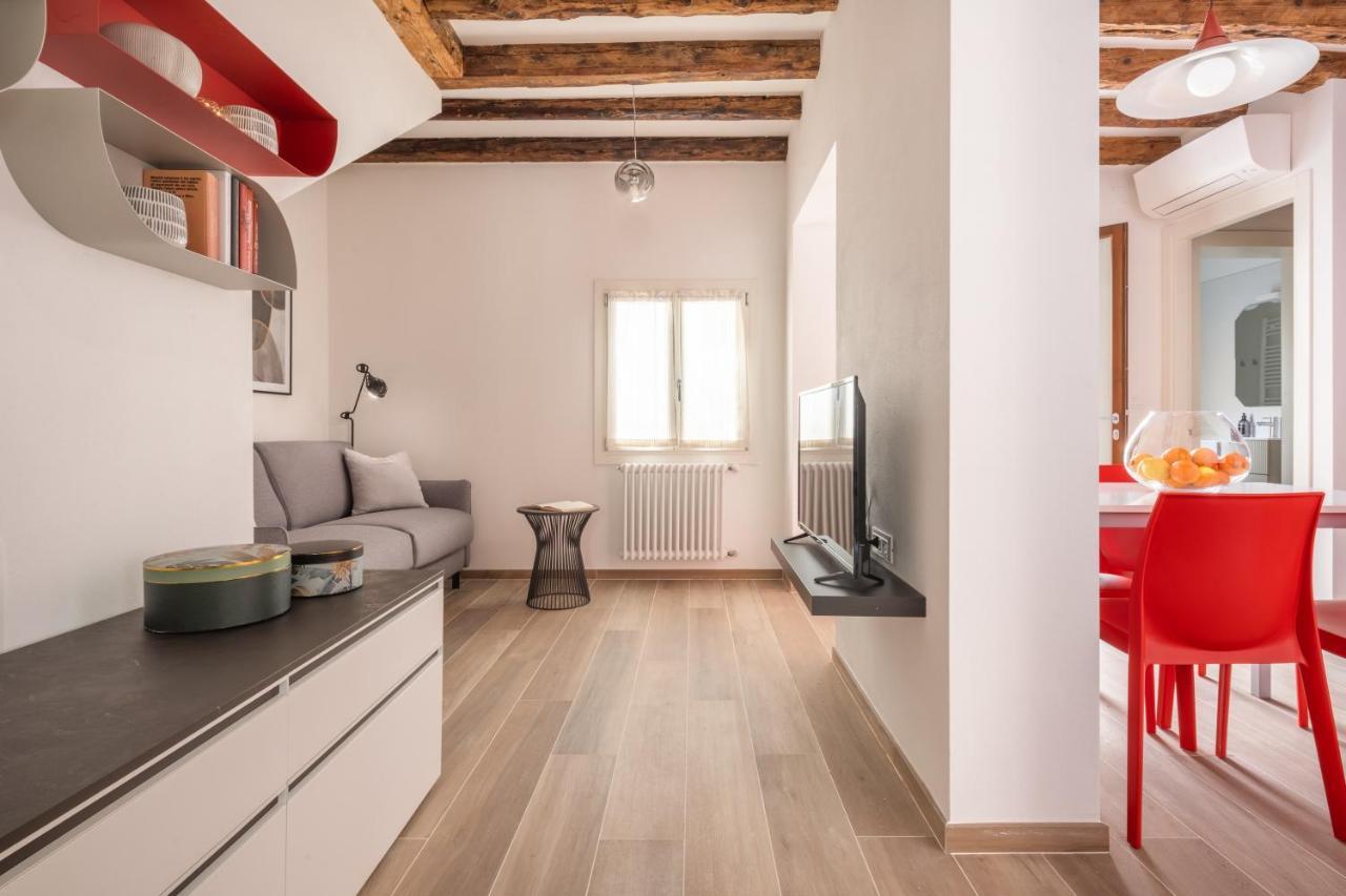 Apartment San Giacomo Dall'orio Garden R&r Venice