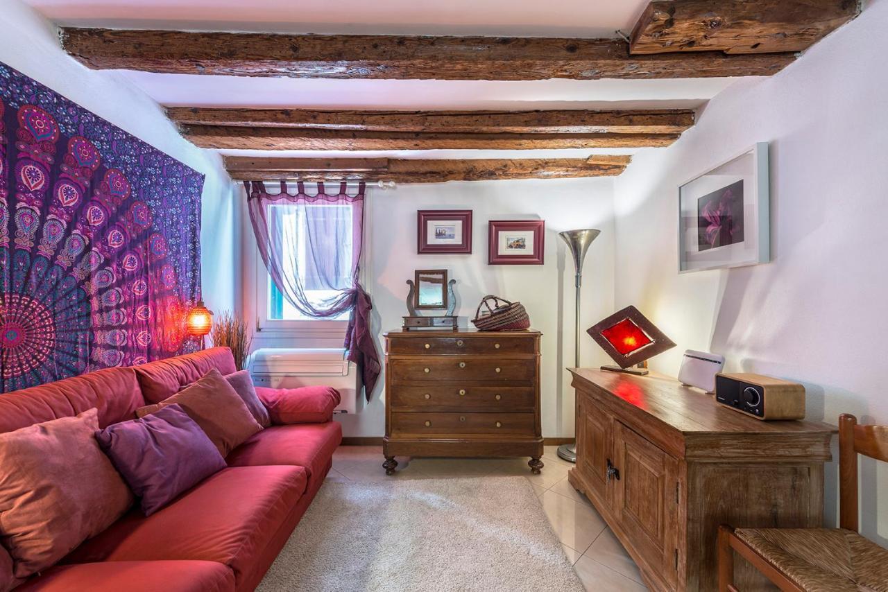 Piccolo - Cozy In The Heart Of Authentic Appartement