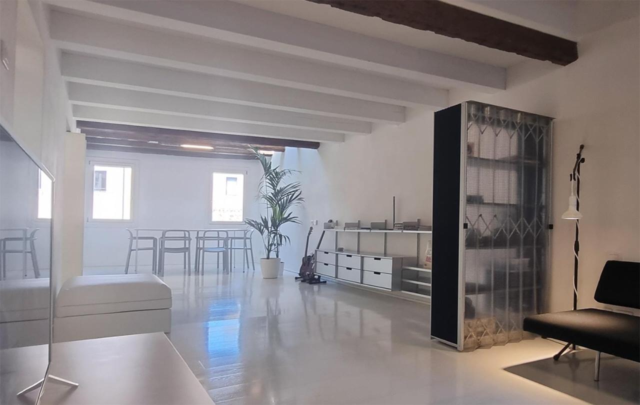 White Frari Appartement