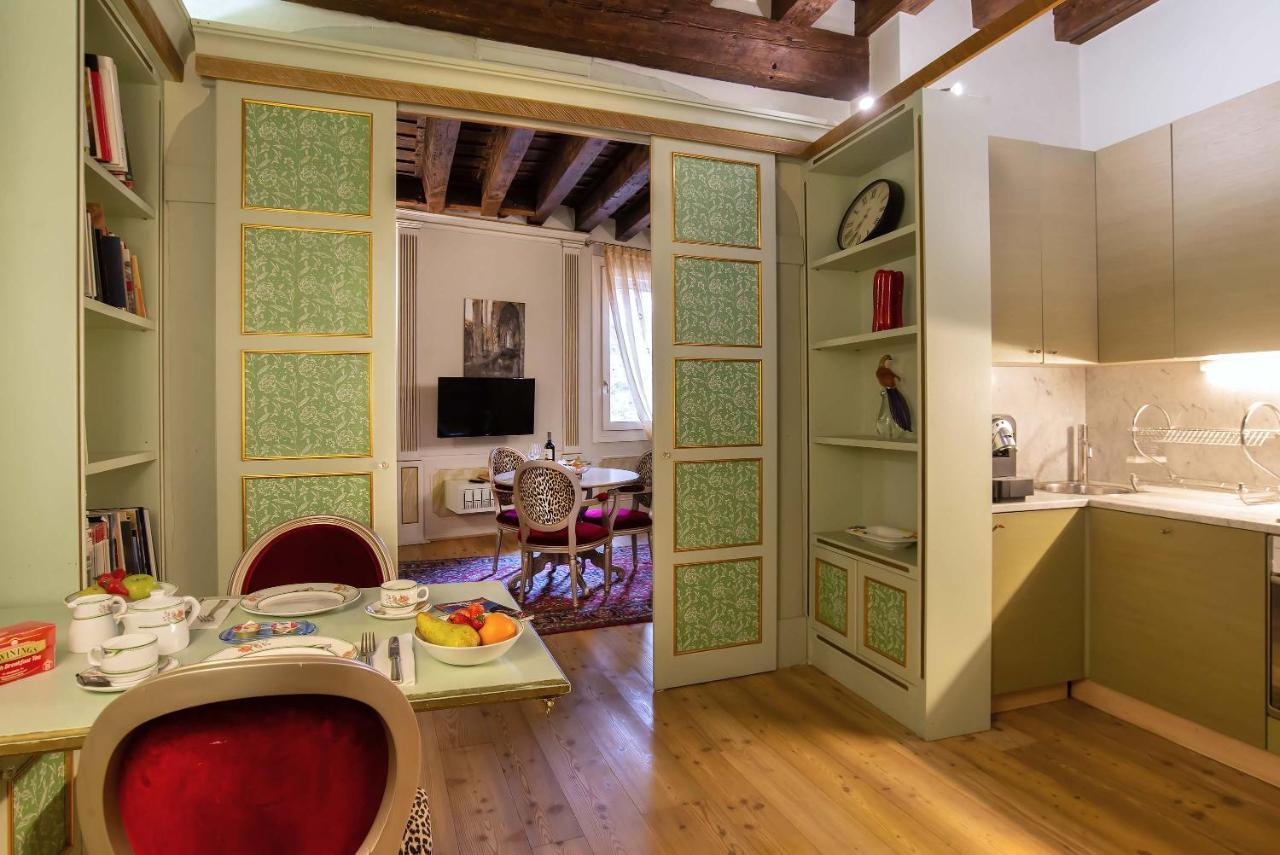 Sant'angelo - Fenice In Apartment Venedig