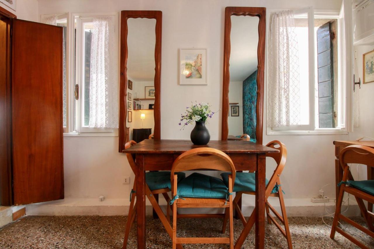 Santi Apostoli By Halldis Appartement *