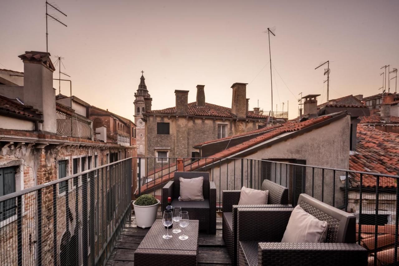 Santa Maria Formosa Terrace R&r *