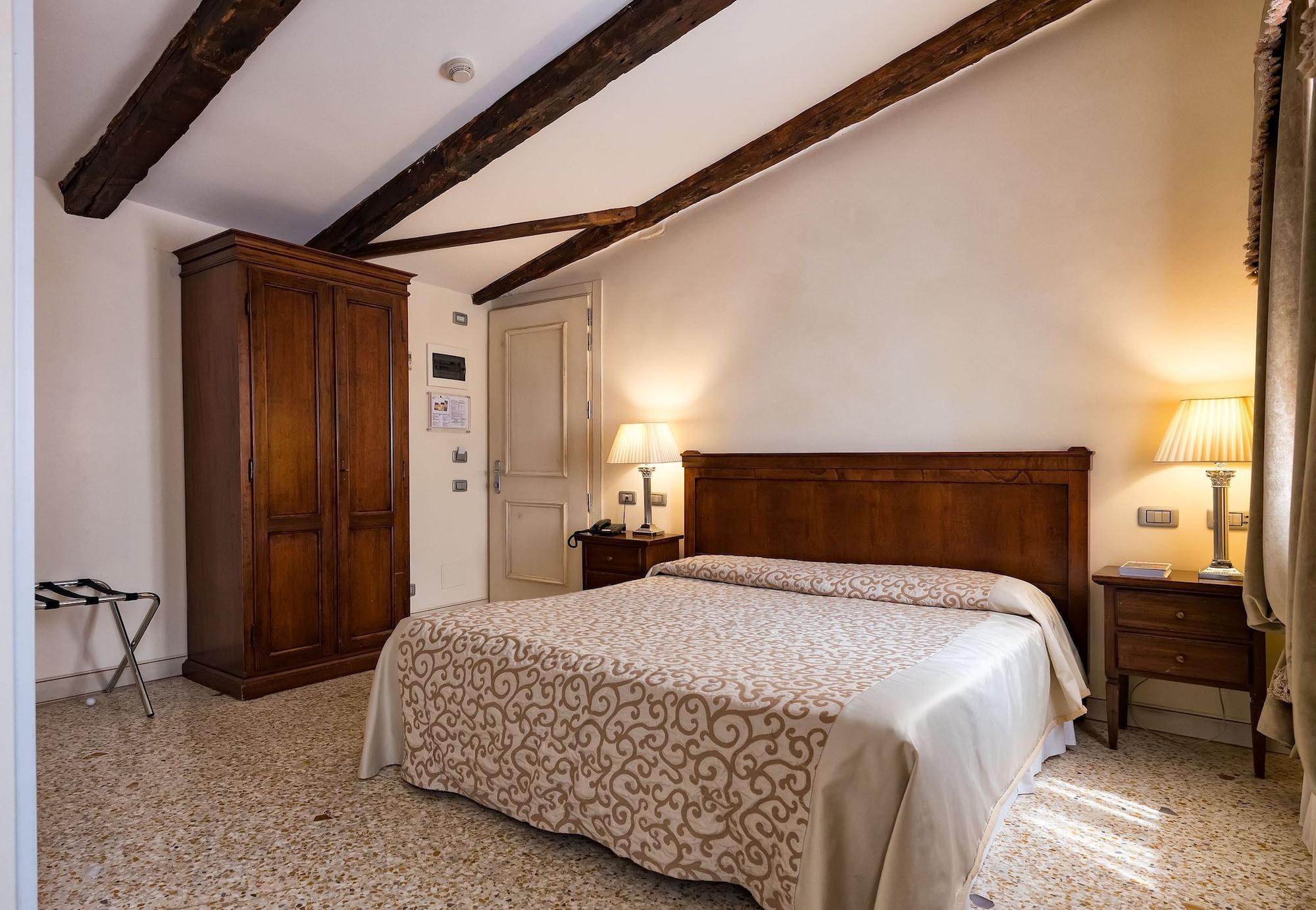 Hotel Dell'opera