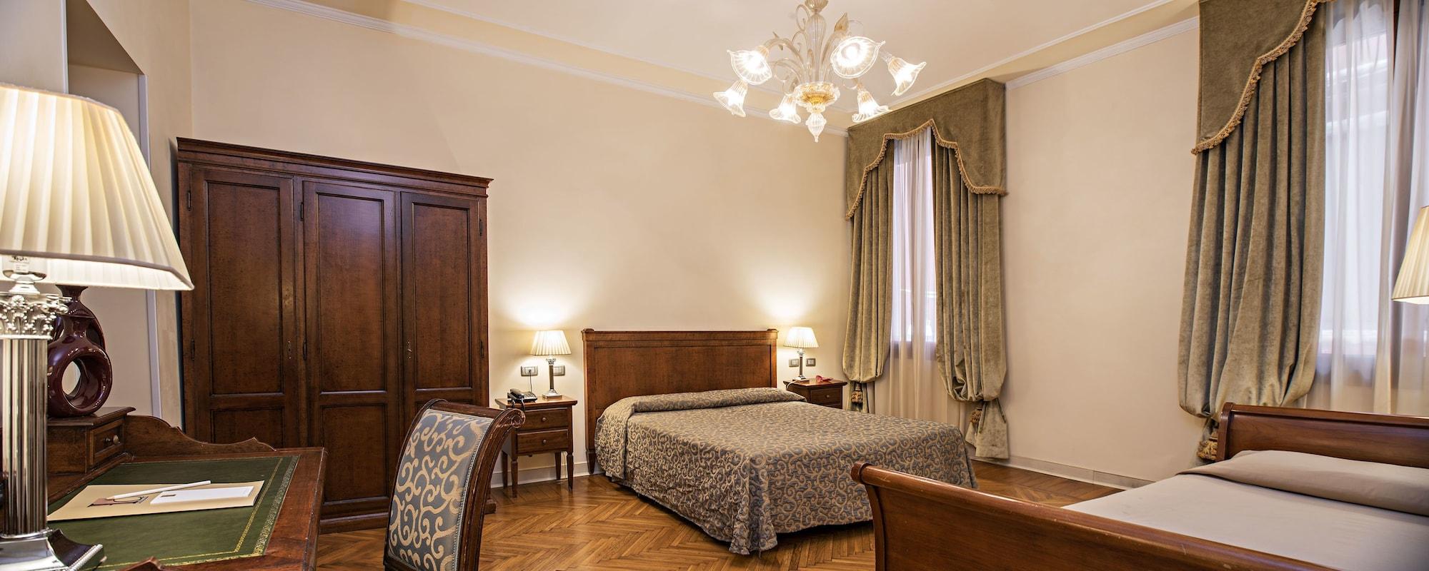 Hotel Dell'opera 3*