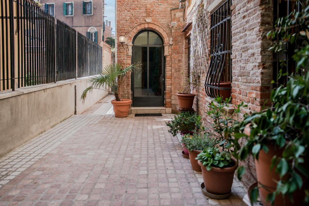 Apartment Gondola Rosa, Incantevole Vista Sul Canale Venedig