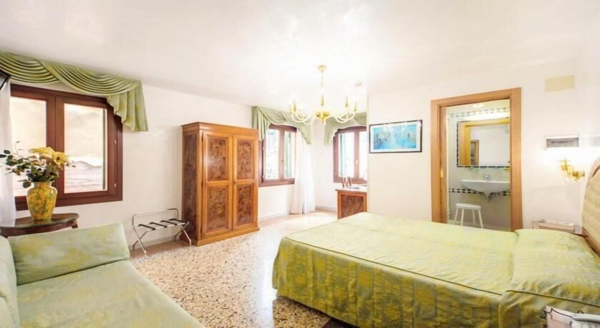 Antica Casa Carettoni Venise