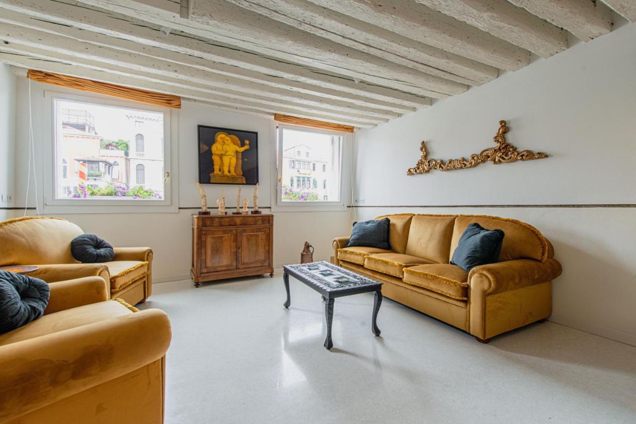 Apartment Luxury On The Gran Canal With Wonderful View