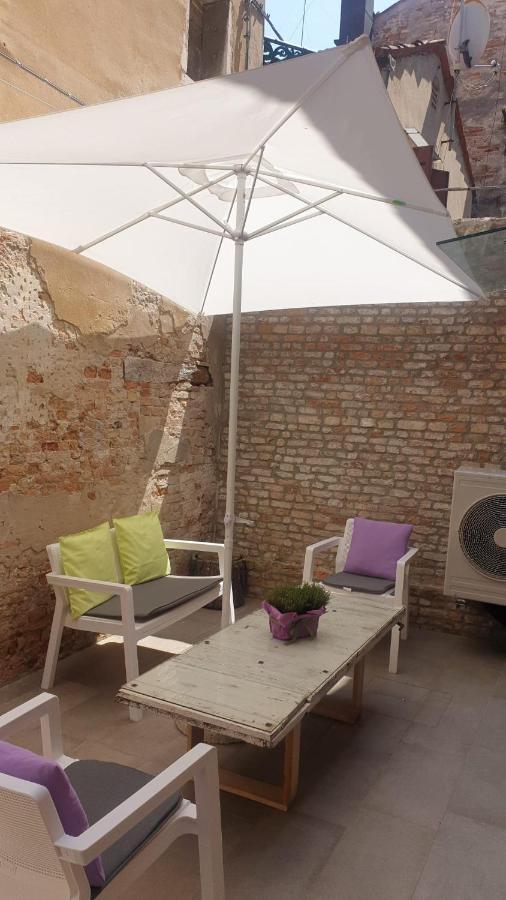 With Private Courtyard *